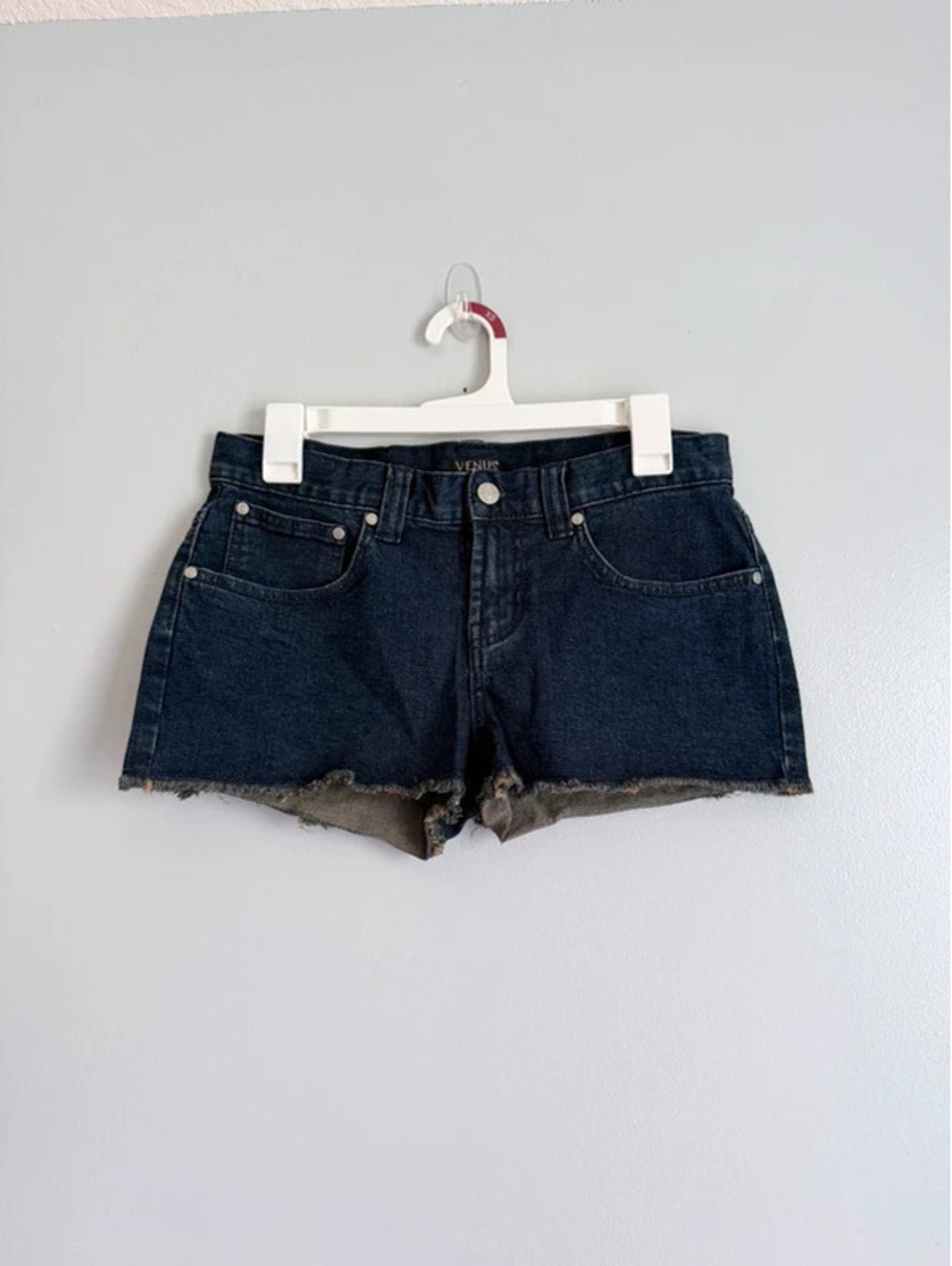 Venus Dark Wash Raw Hem Denim Shorts Size 6
